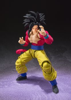 Super Saiyan 4 Son Goku Joins The S H Figuarts Series With The Power Of The Great Ape Dragon Ball Official Site