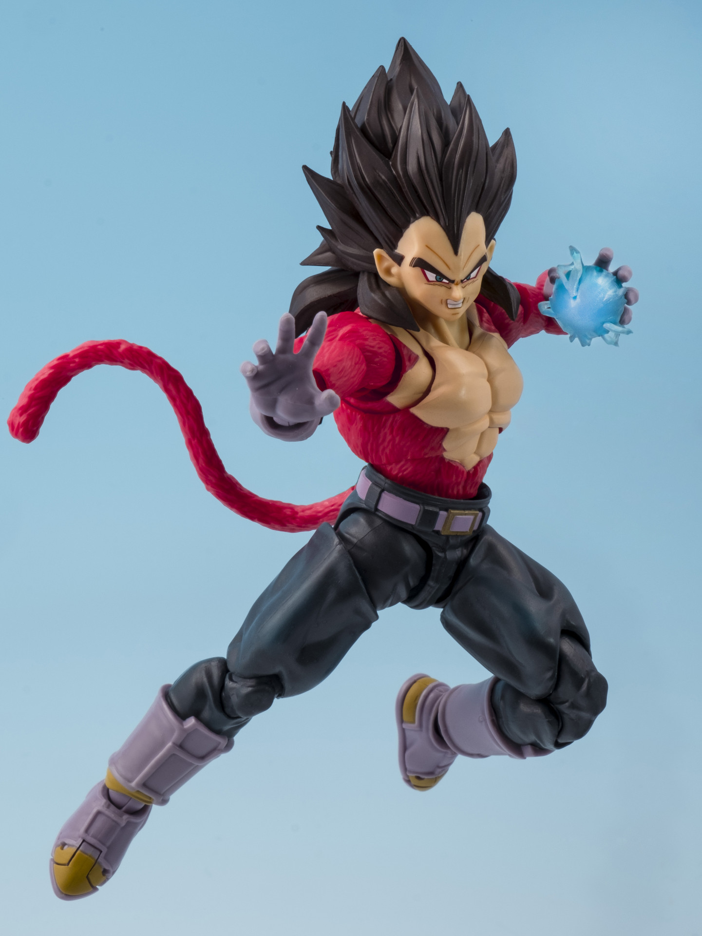 Dragonball S.H popular Figuarts SS4 Vegeta